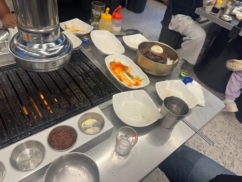 테이블 전체 샷