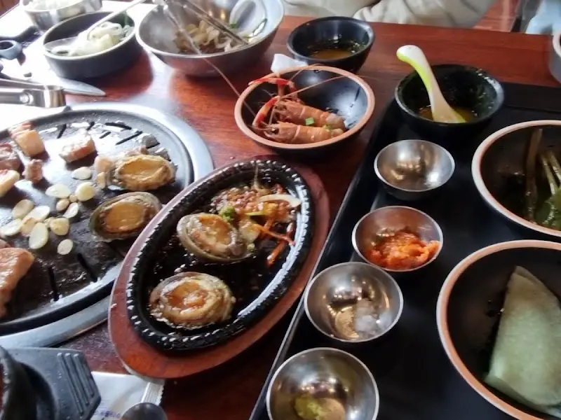 흑돼지, 전복, 치즈