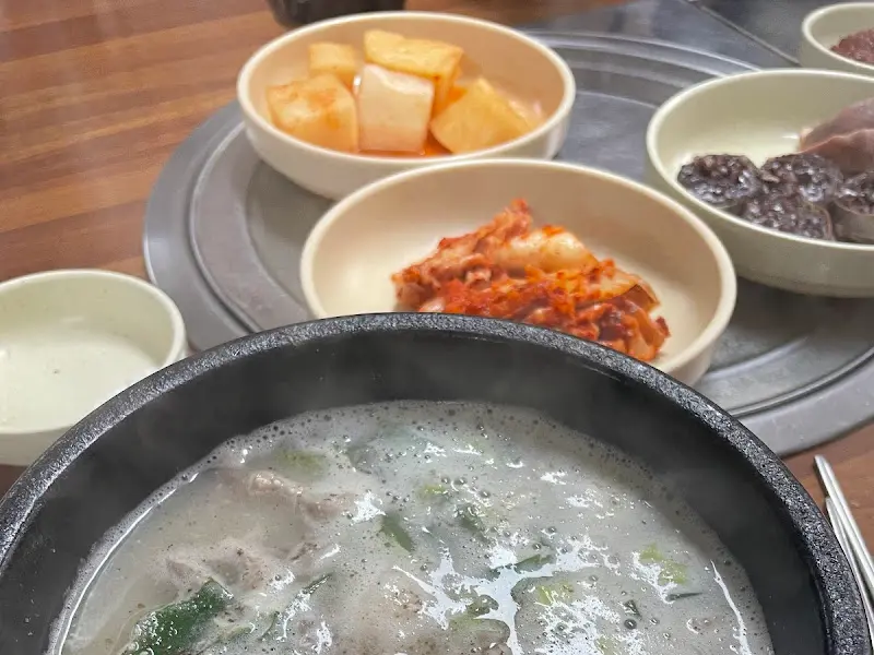 순대국밥과 반찬