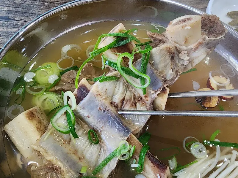갈비탕 속 갈비