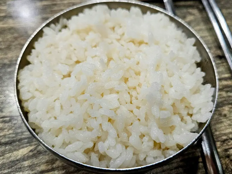 윤기가 흐르는 쌀밥