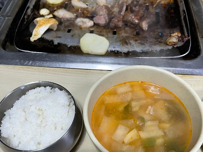 밥과 된장찌개