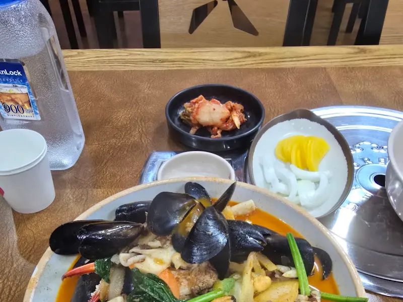 기본 반찬 세팅 모습