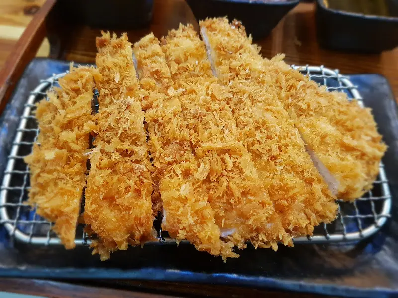 클래식 돈까스 내부