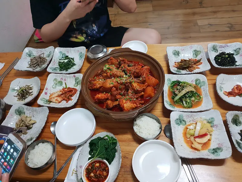 푸짐한 한 상 차림