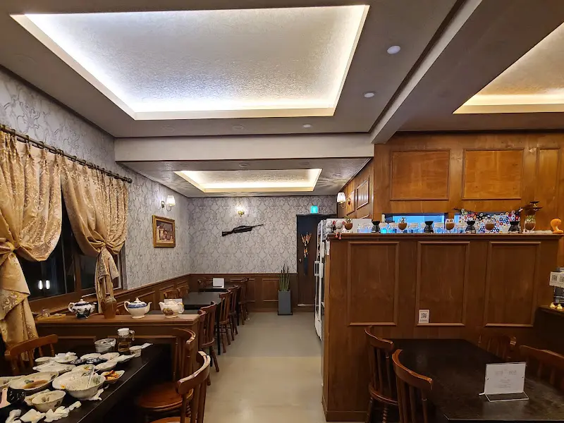 아늑한 내부 인테리어