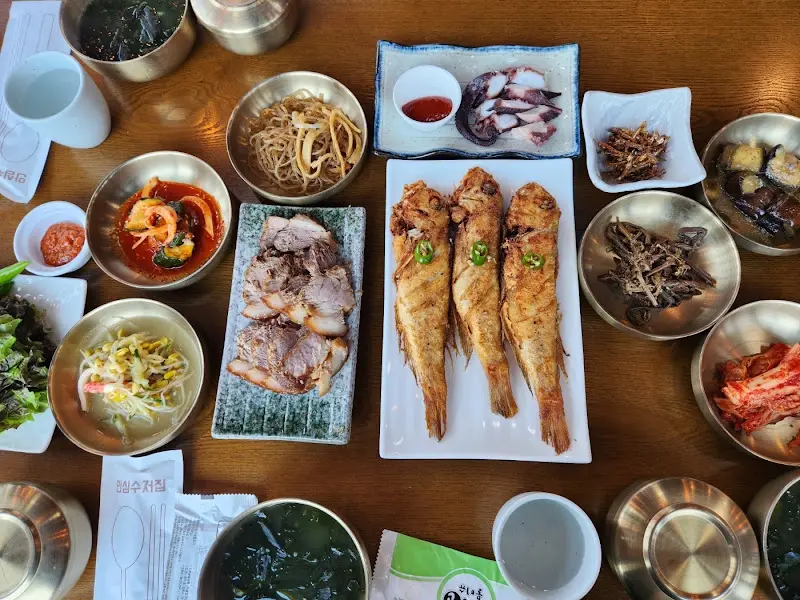 정갈한 한 상차림