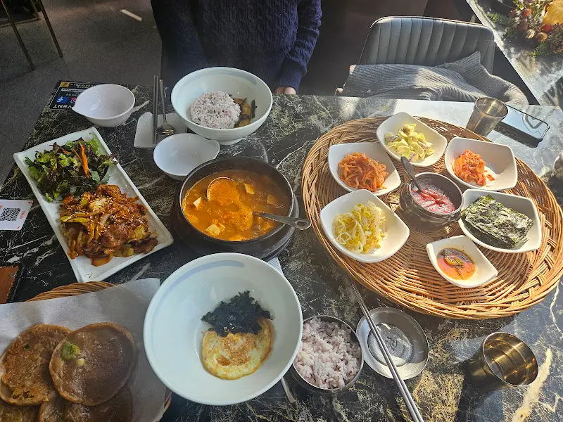 푸짐한 한상차림