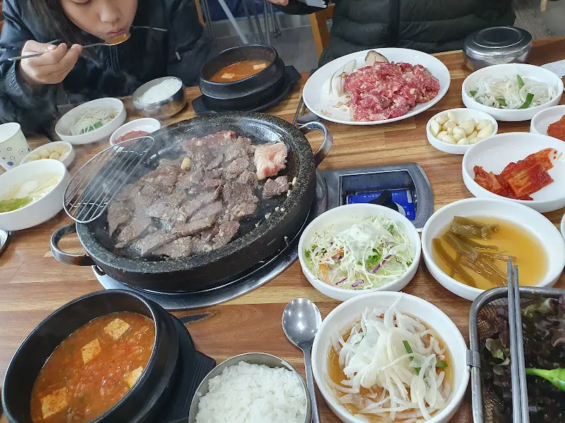 푸짐한 한 상 차림