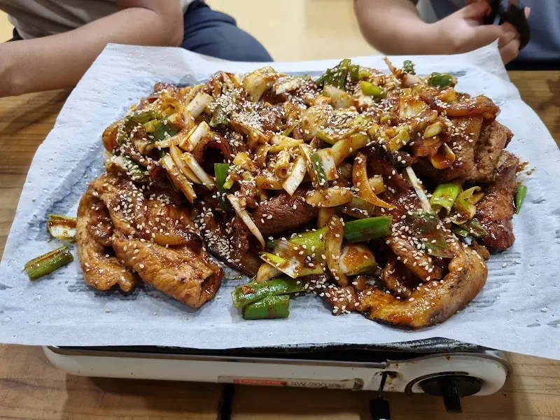 지글지글 익어가는 돼지불고기