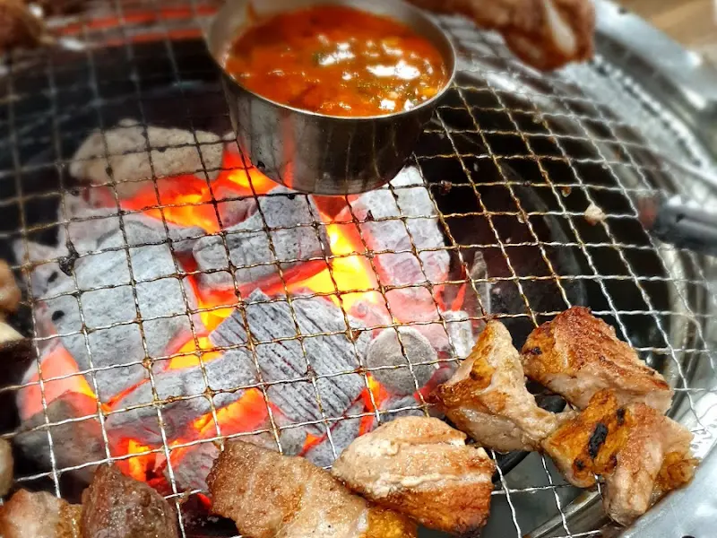 숯불과 갈비