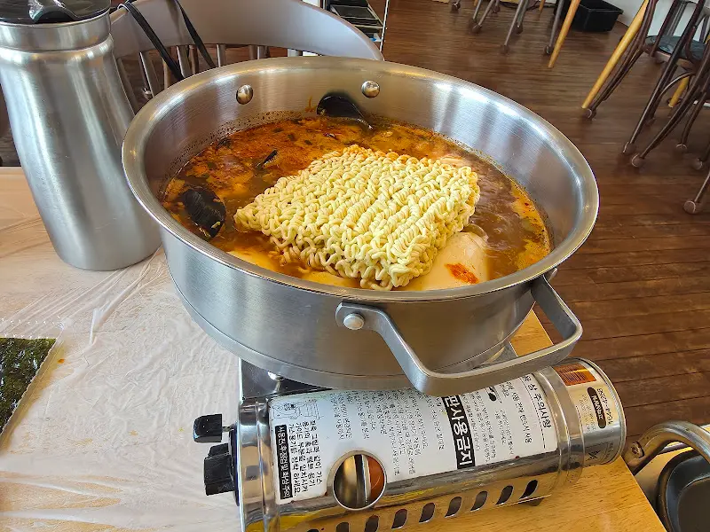 해산물 순두부 라면