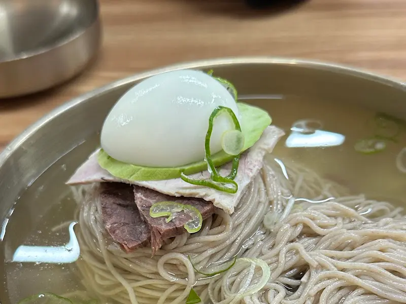 평양냉면의 고명