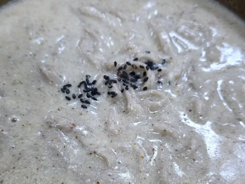 보리밥과 수육, 김치의 조화