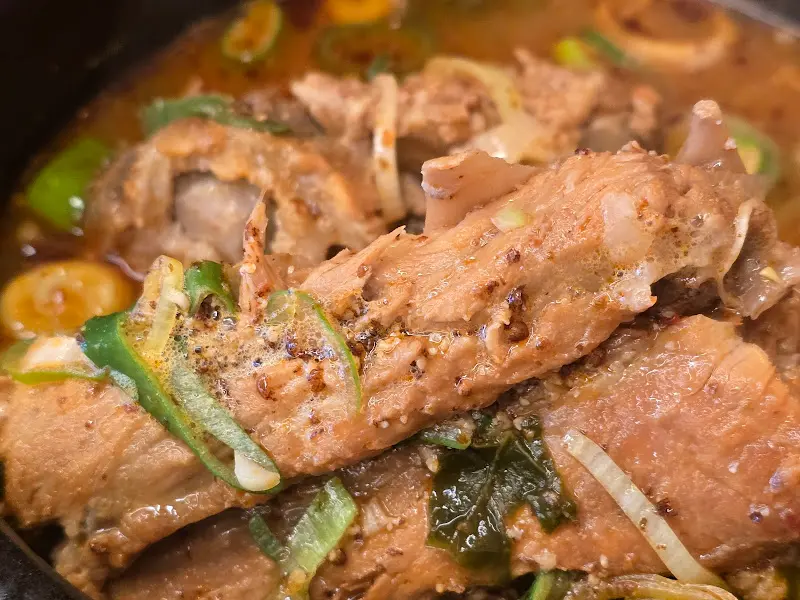 감자탕 고기 클로즈업