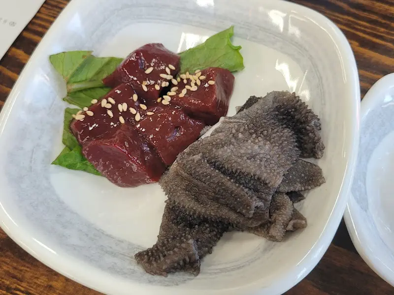 신선한 간과 천엽