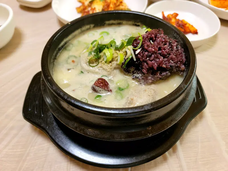 흑미 누룽지 삼계탕