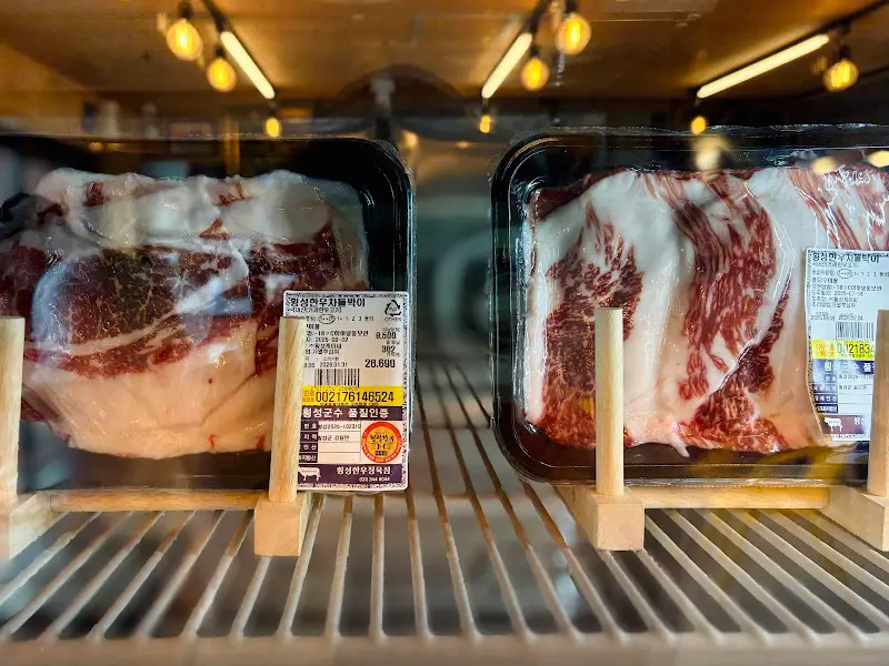 마블링이 예술인 한우