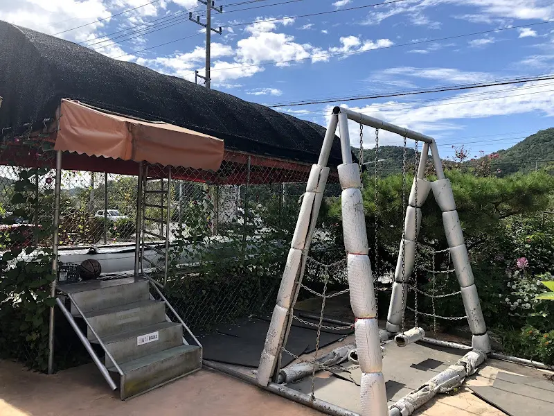 아이들을 위한 트램폴린