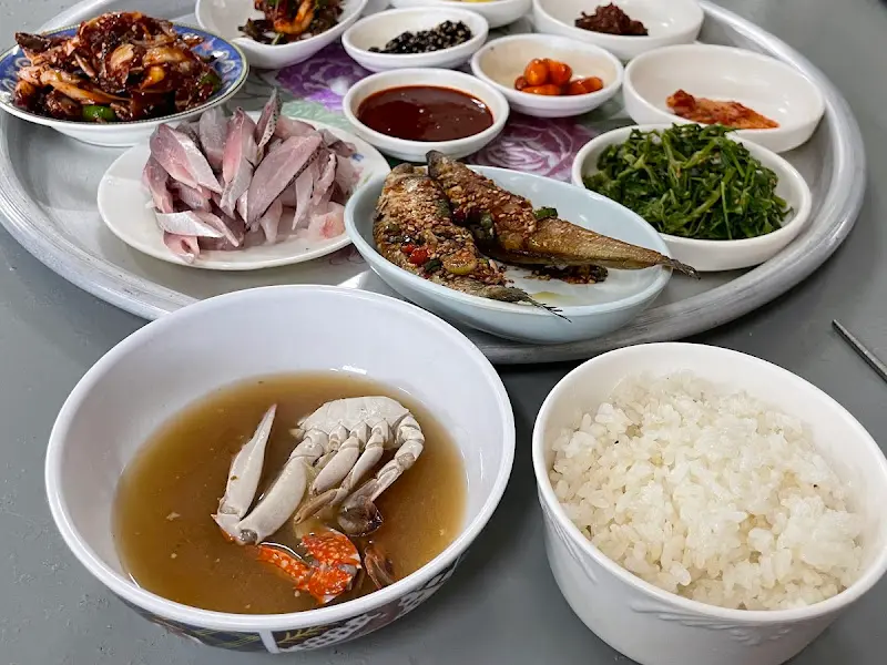 수양식당 백반과 맑은 탕