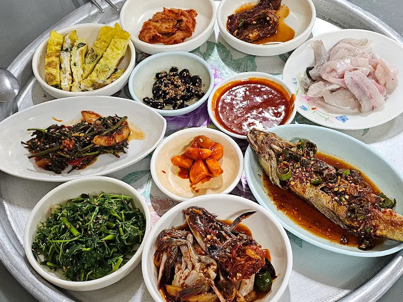 수양식당 백반 반찬 모음
