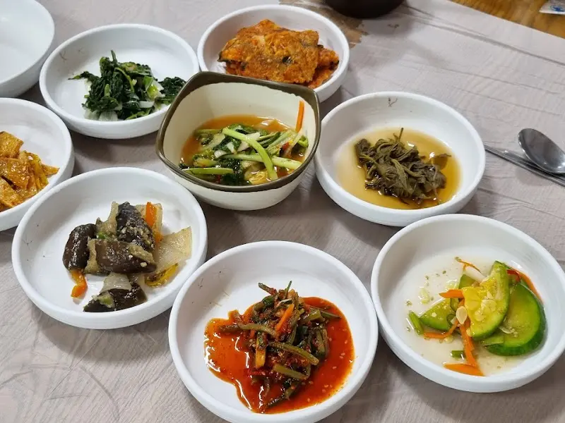 원대로식당 반찬