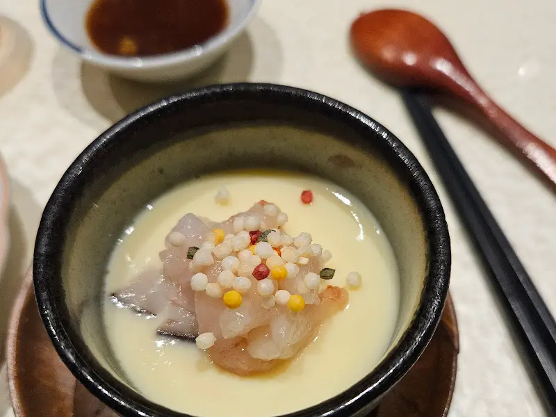 따뜻하고 부드러운 차완무시