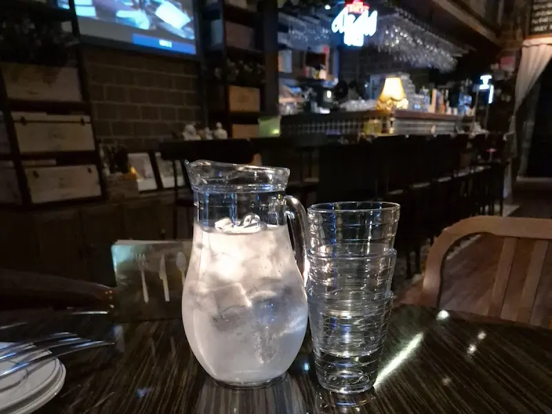 와인 바 테이블 세팅