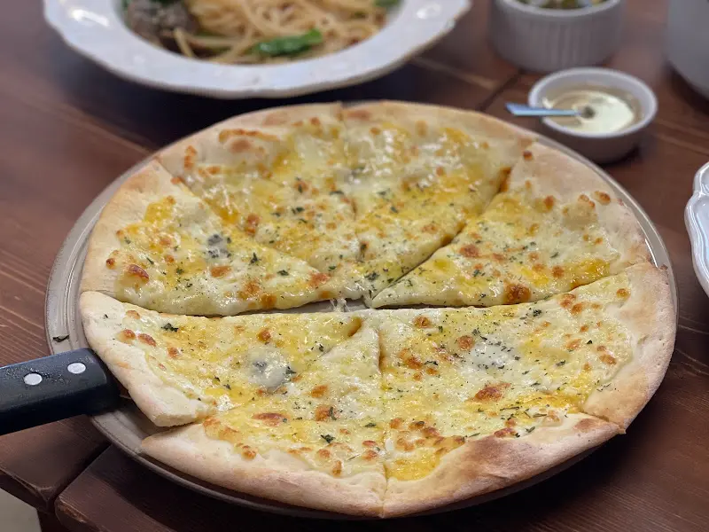 고르곤졸라 피자