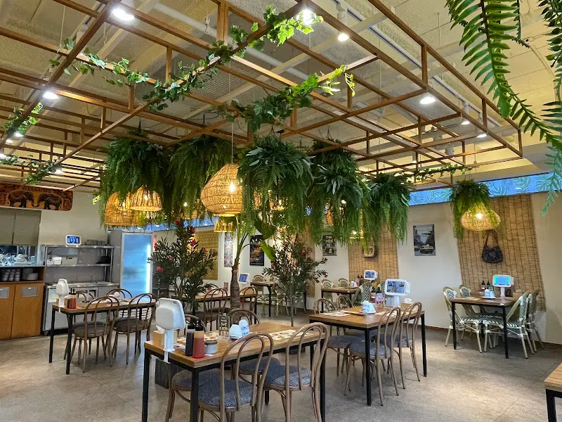 나나방콕 파주운정점의 이국적인 인테리어