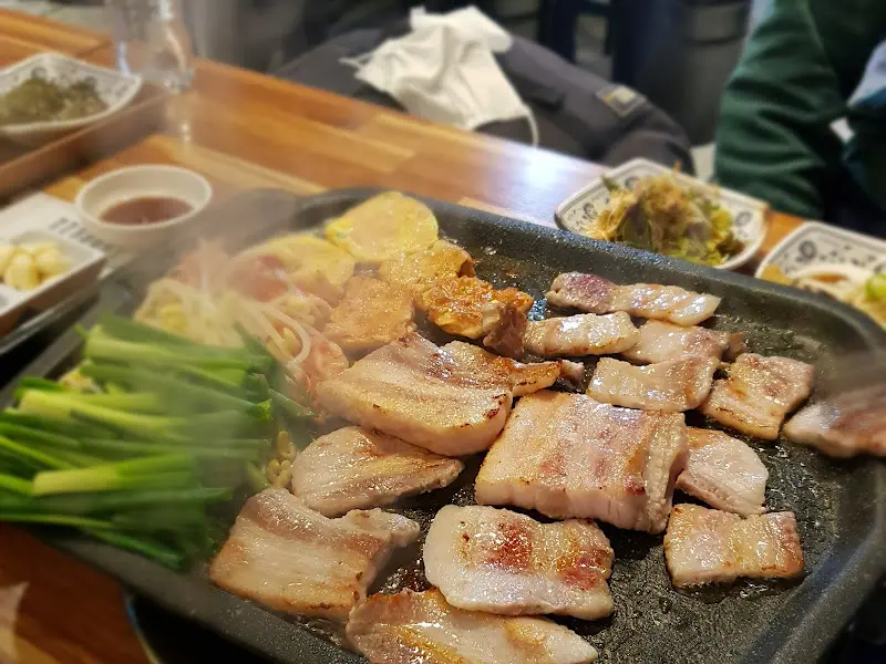 삼겹살과 쪽파의 조화