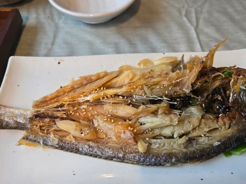 윤기가 자르르 흐르는 보리굴비