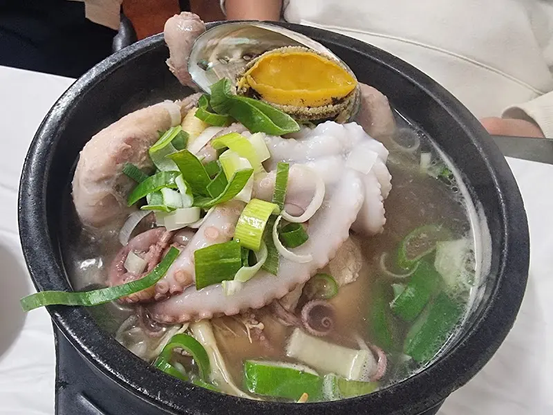 전복낙지삼계탕