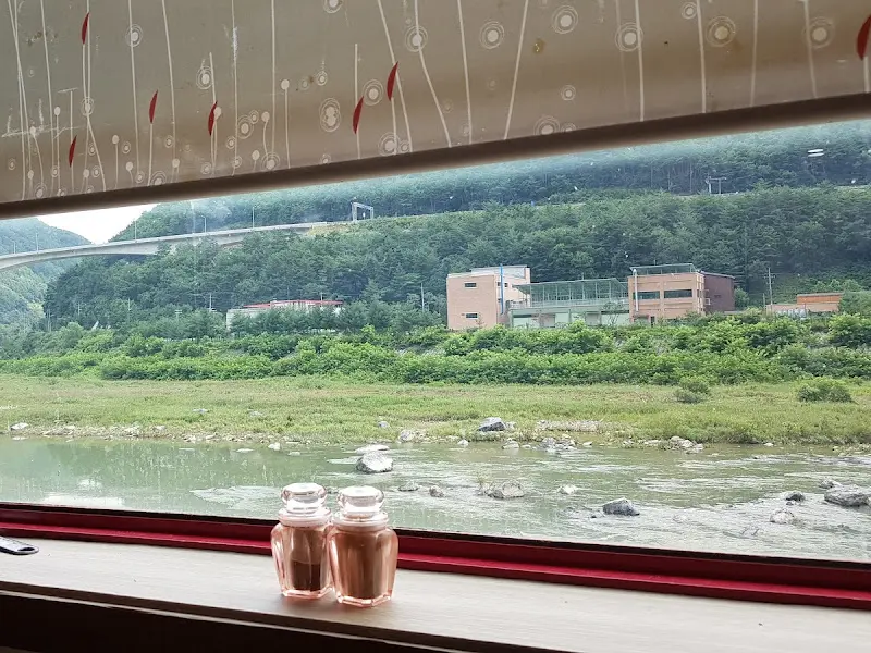 식당에서 바라본 풍경