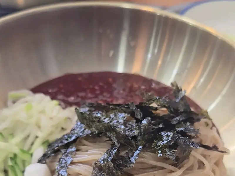 비빔 막국수