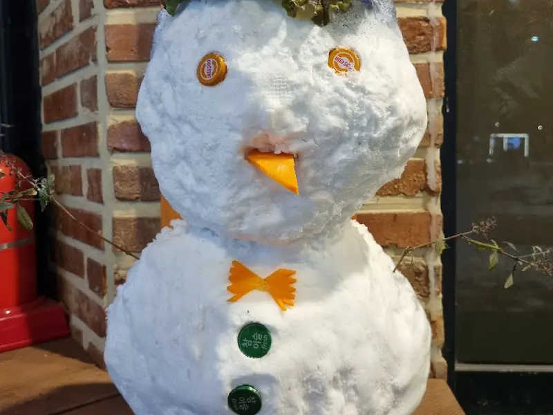 정감 있는 눈사람