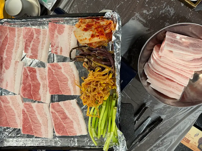 88로라라집 삼겹살 구이