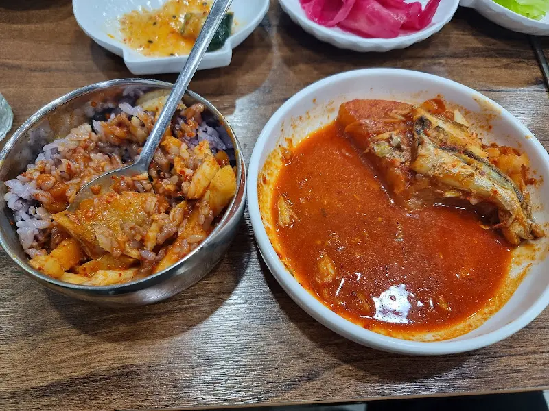 매콤한 고등어 조림