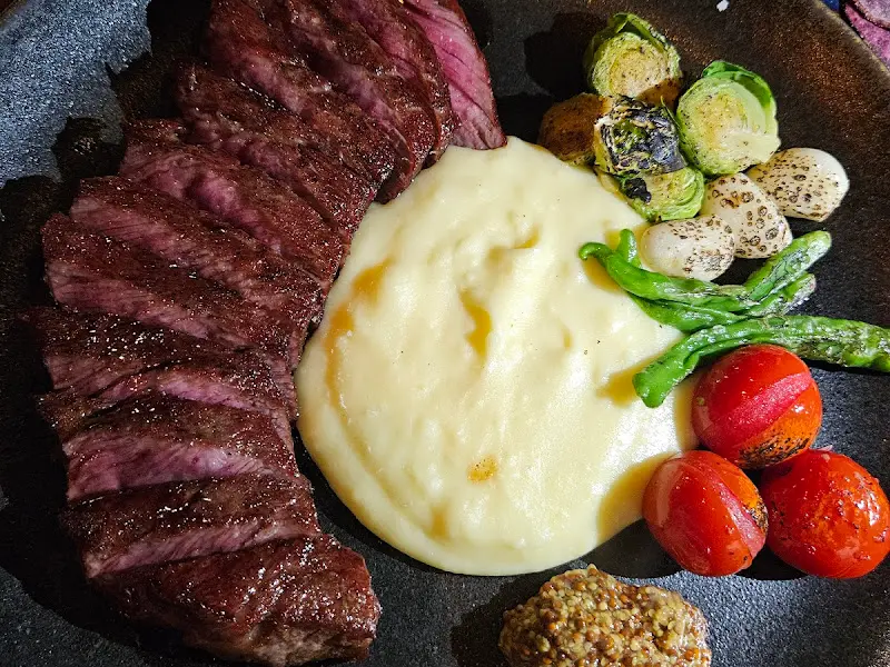 채끝등심 스테이크