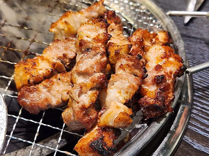 노릇하게 구워진 삼겹살