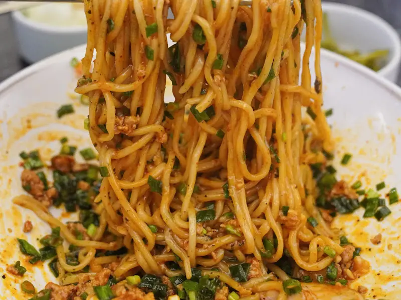 면과 소스의 환상적인 조화