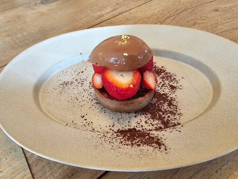 딸기 초코 타르트