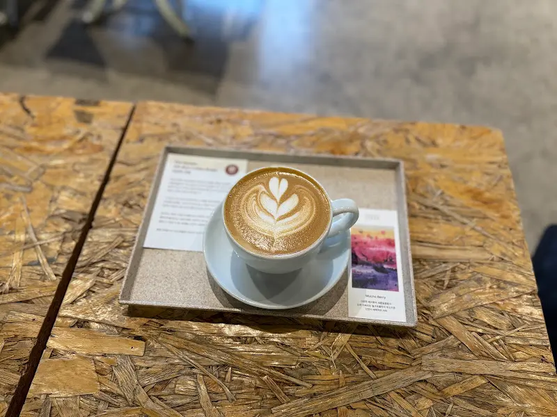 아이스 카페라떼