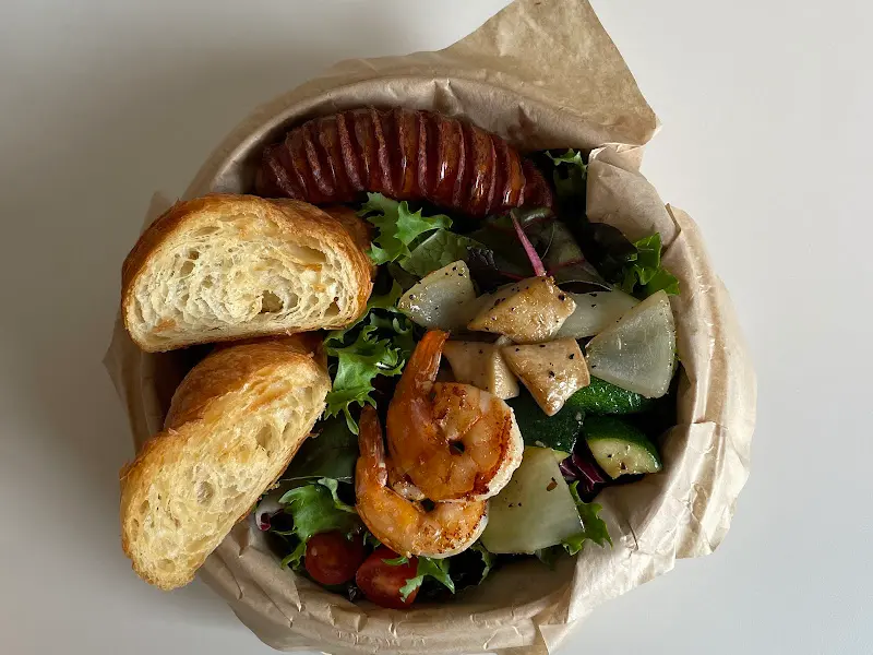 새우관자샐러드