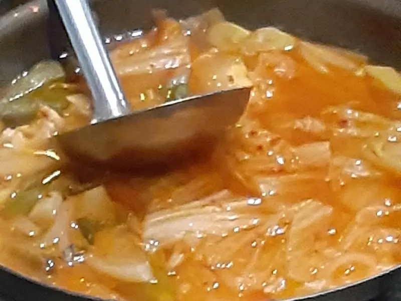 숭늉품은 통닭 외관