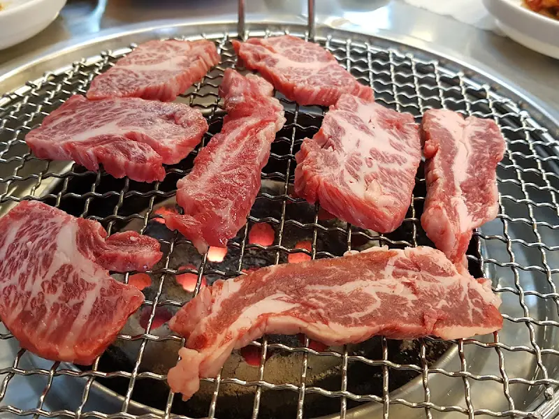 연탄불 위 갈비살