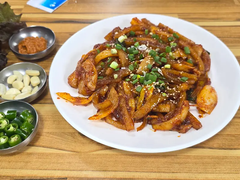 윤기가 흐르는 돼지껍데기