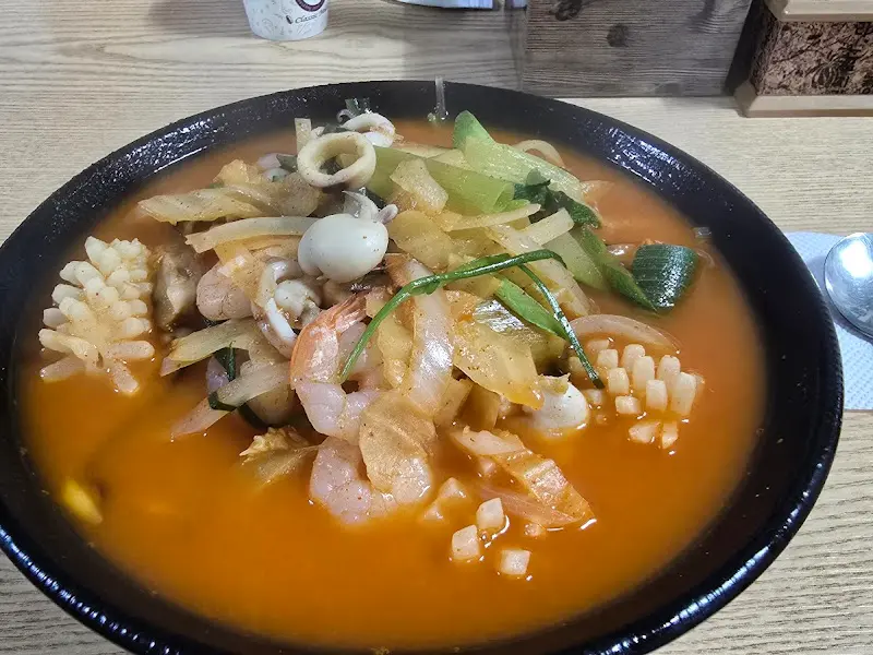 짬뽕 속 해산물