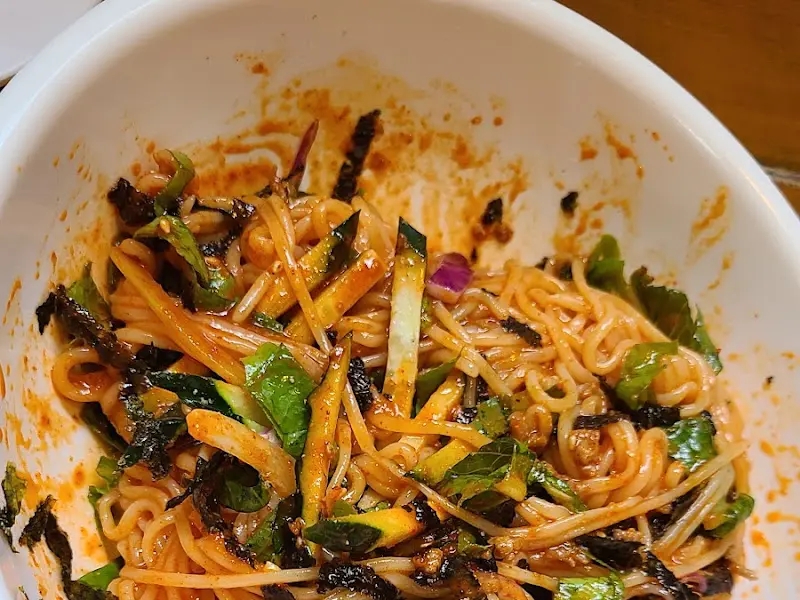비빔국수