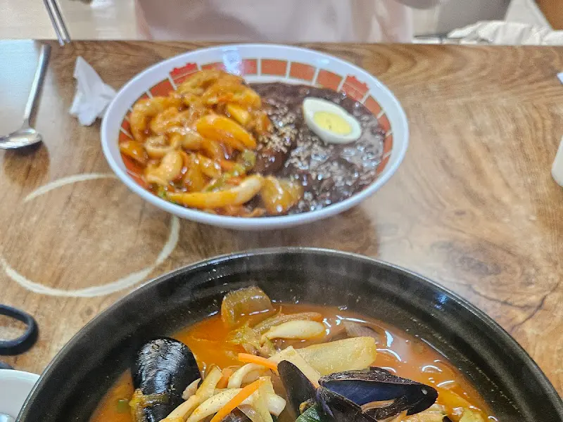 짬짜면 비빔